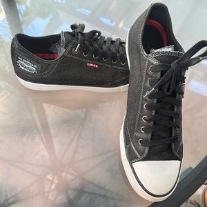 Levi’s sneakers
